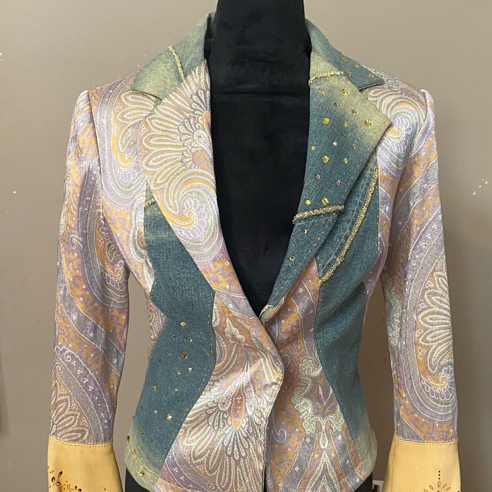Animal Green and Yellow Blazer with Structured Shoulders